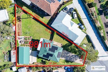 Mindarie Crescent