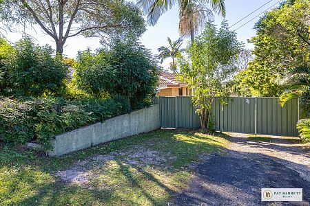 Rosella Street